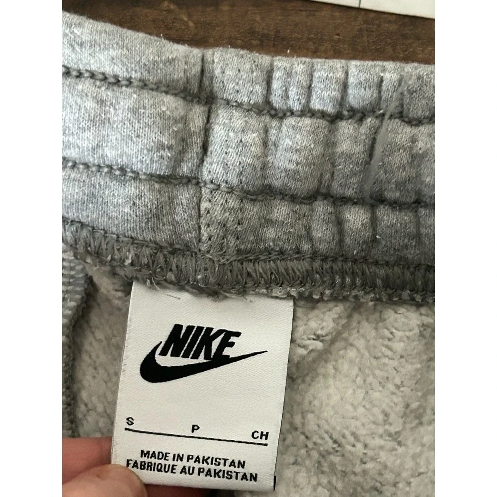 Nike Men's Sportswear Club Fleece Tapered Pants 826431-063 Small